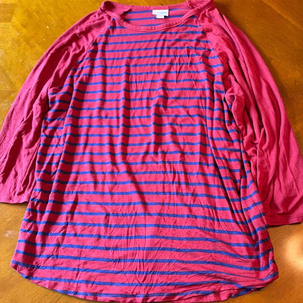 Lularoe shirt
